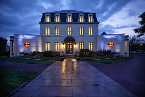 Casino Partouche Evaux Les Bains – Poker - Casino in Évaux-les-Bains, France