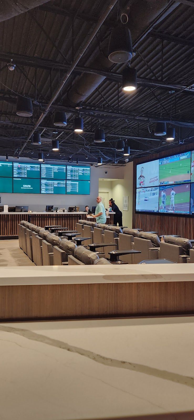 Harrahs Hoosier Park Racing and Casino Poker Room photo 2