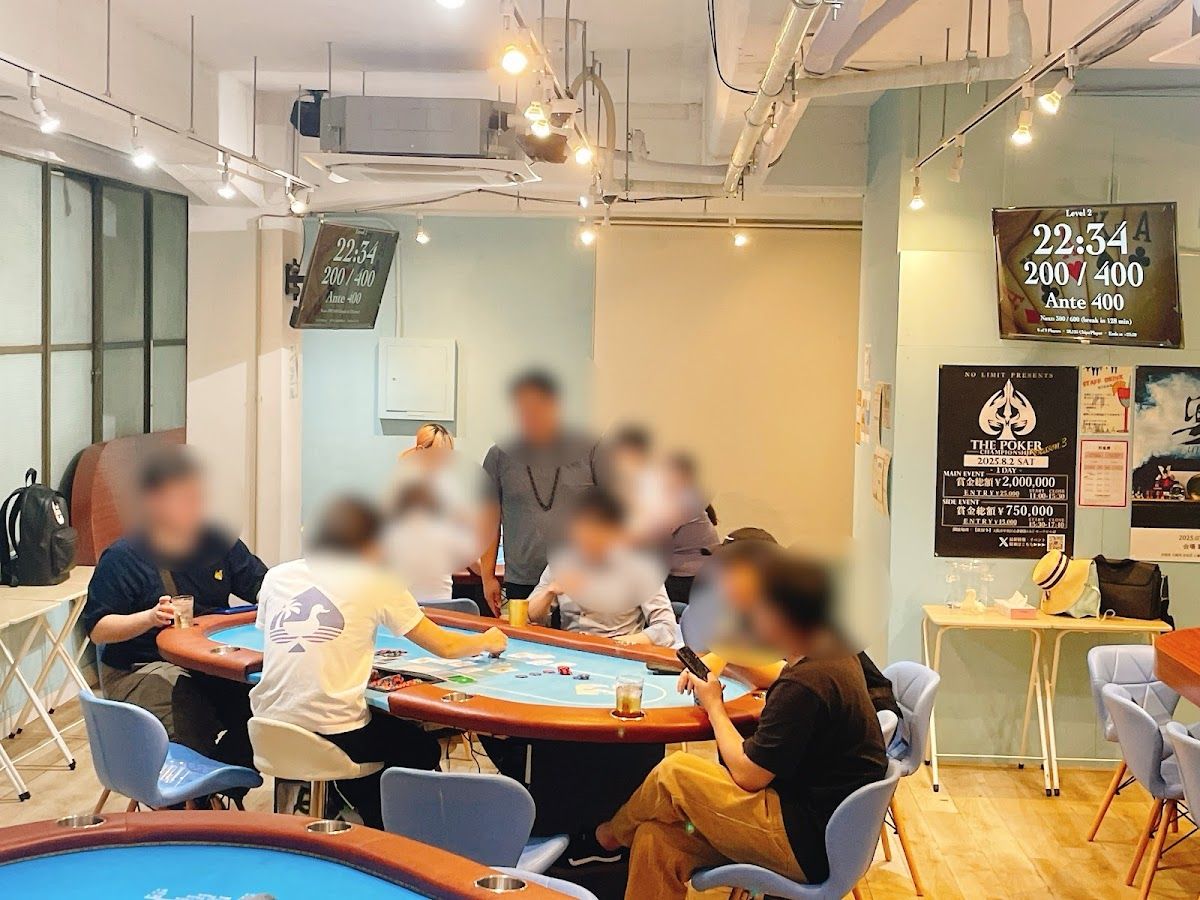 COME ON CASINO 〜 cafe & bar 〜 - Casino in Osaka, Japan