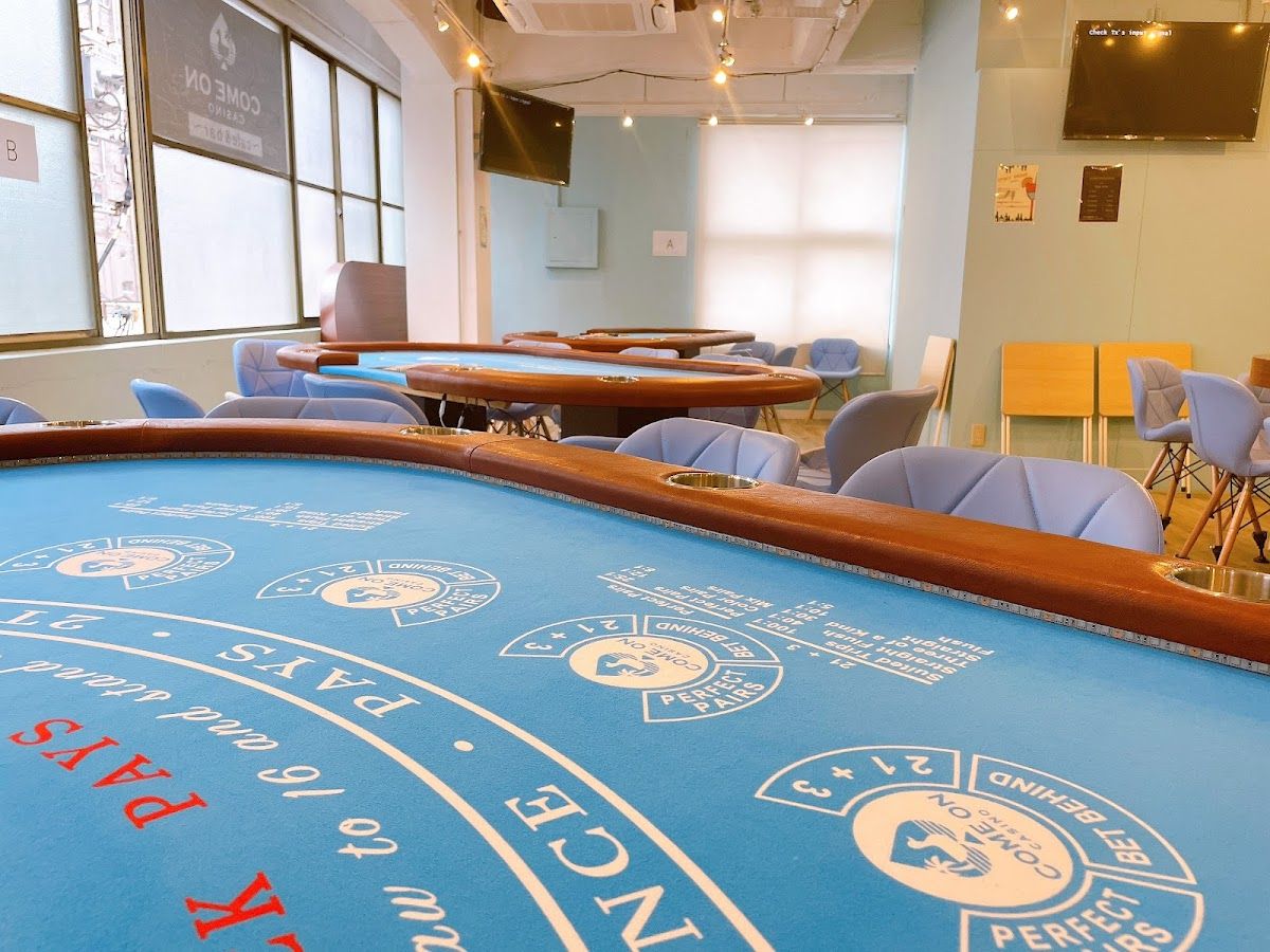 COME ON CASINO 〜 cafe & bar 〜 photo 5