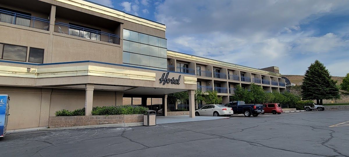 Barton's Club 93 - Casino in Jackpot, United States