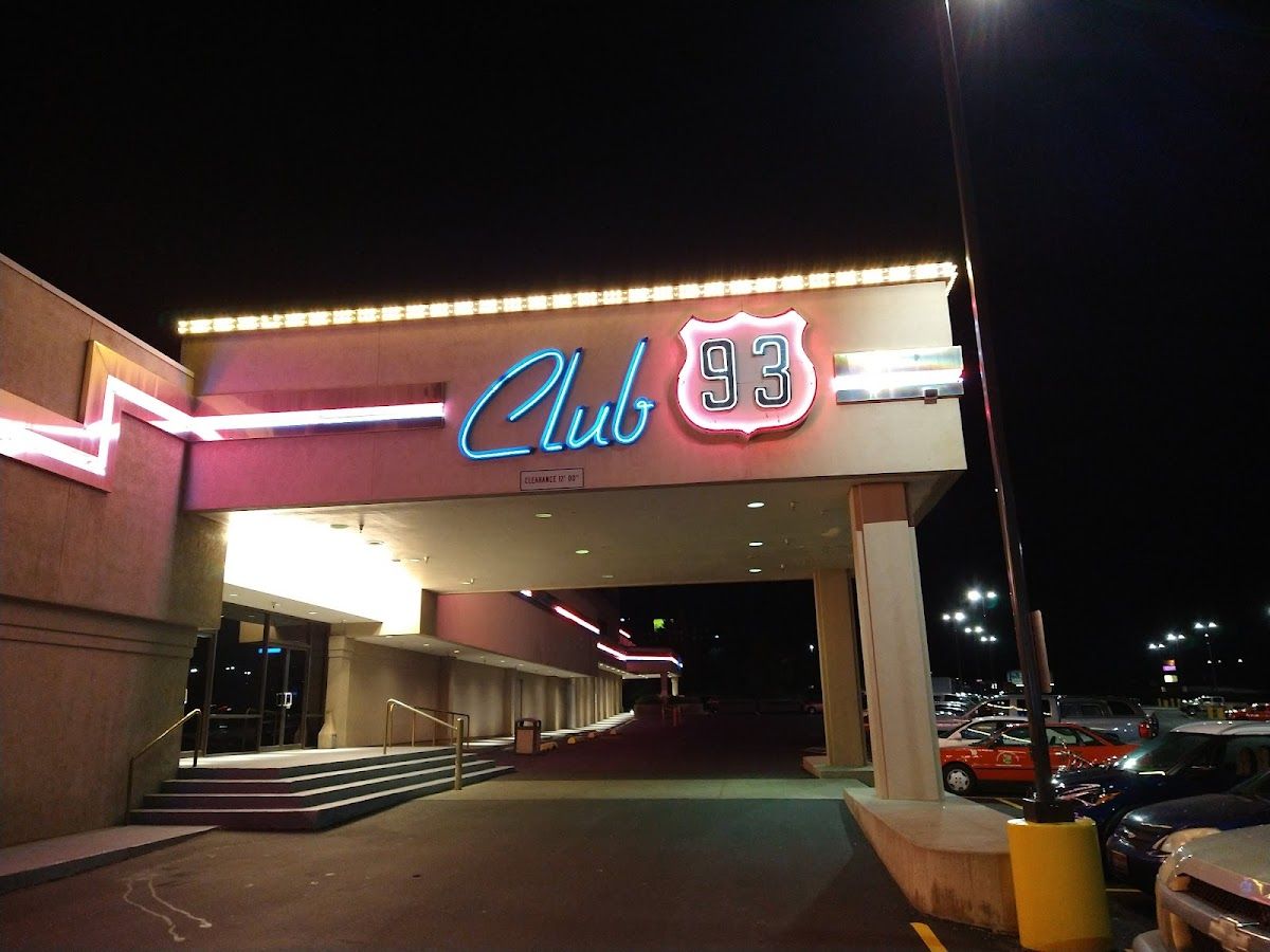 Barton's Club 93 photo 10