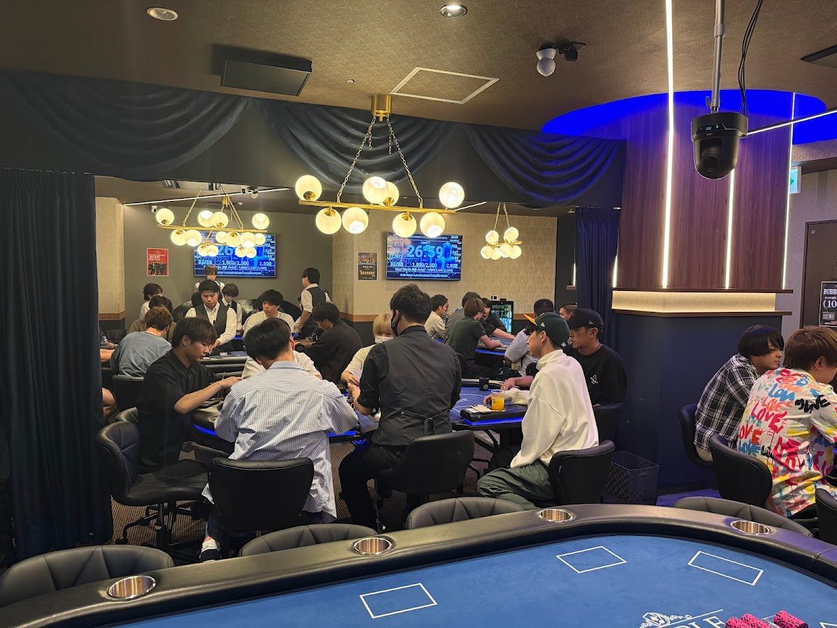 BUBBLE 札幌店｜ポーカー＆アミューズメントカジノバー / Poker & Amusement Bar photo 6