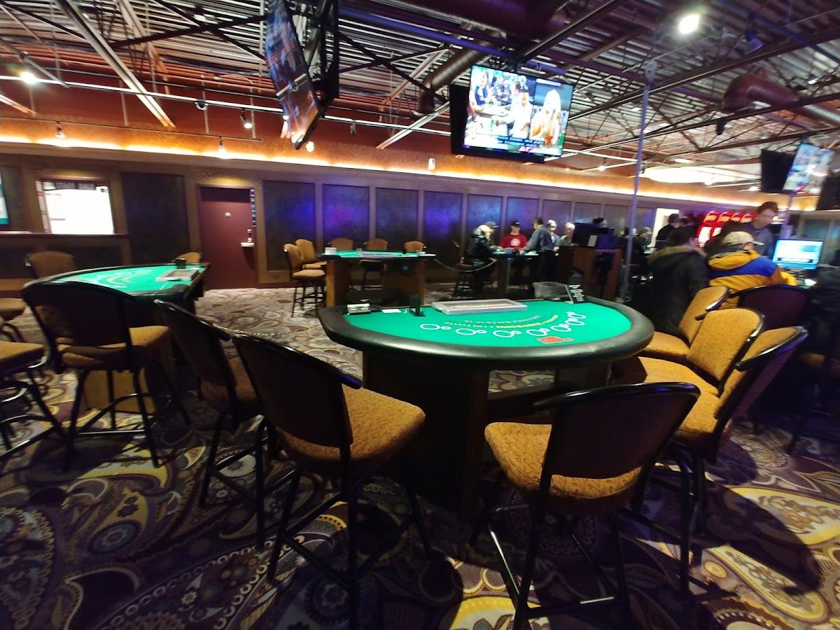 ACE Casino Red Deer – Poker photo 2