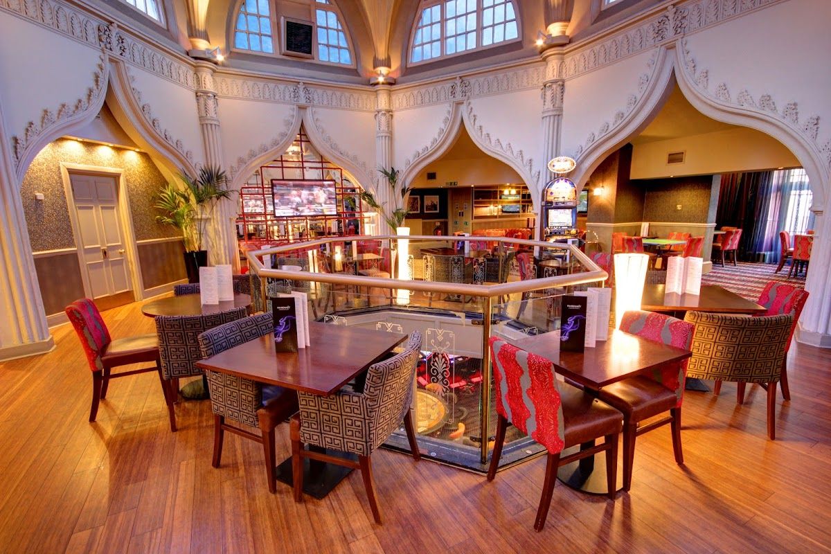 Genting Casino York Place – Poker photo 4