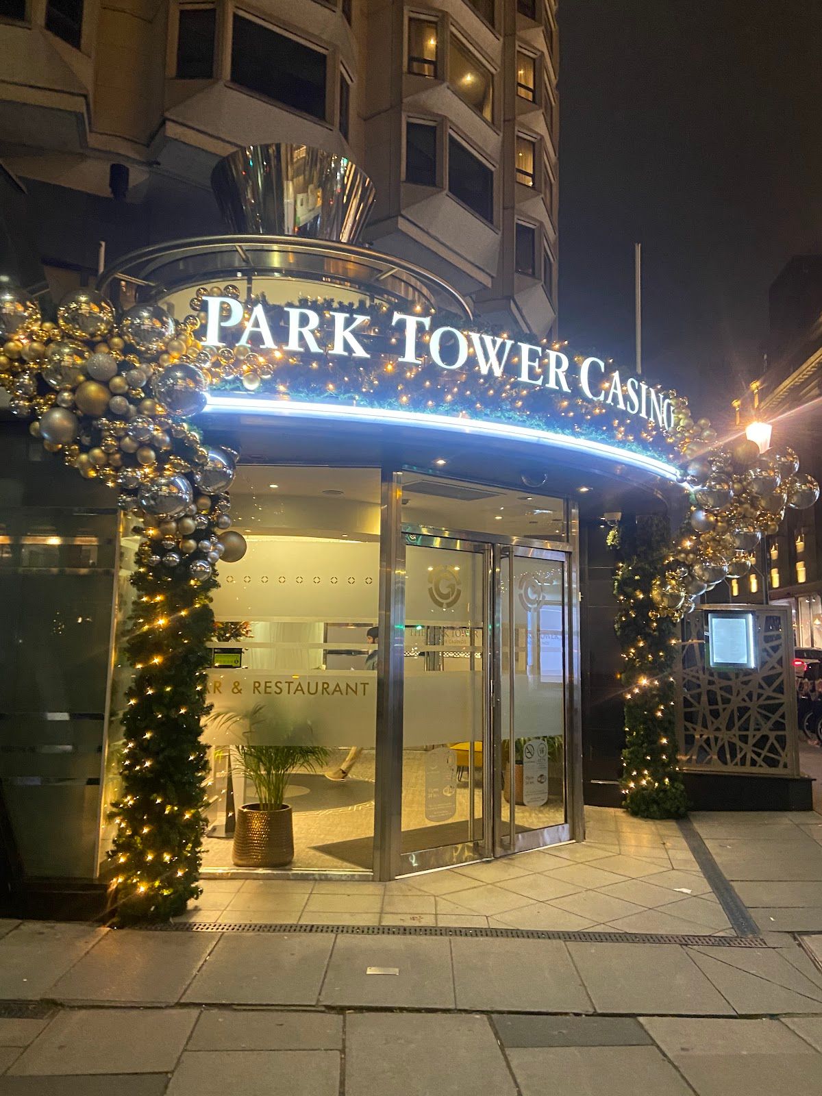 Grosvenor Casino, The Park Tower – Poker photo 6