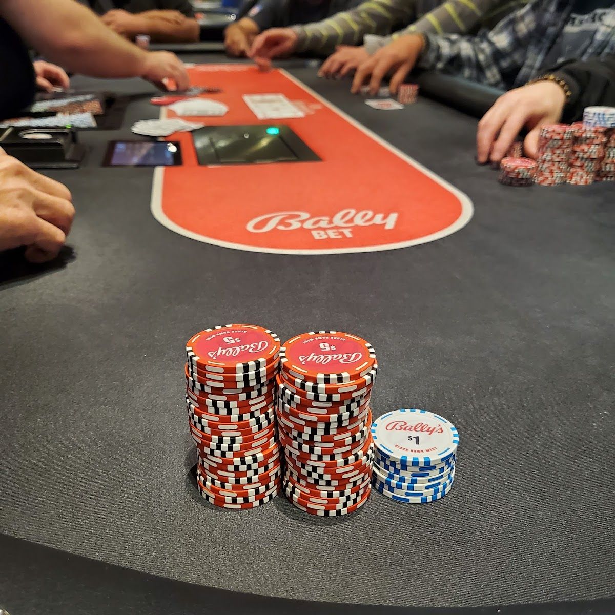 Golden Gates Poker Parlour photo 3