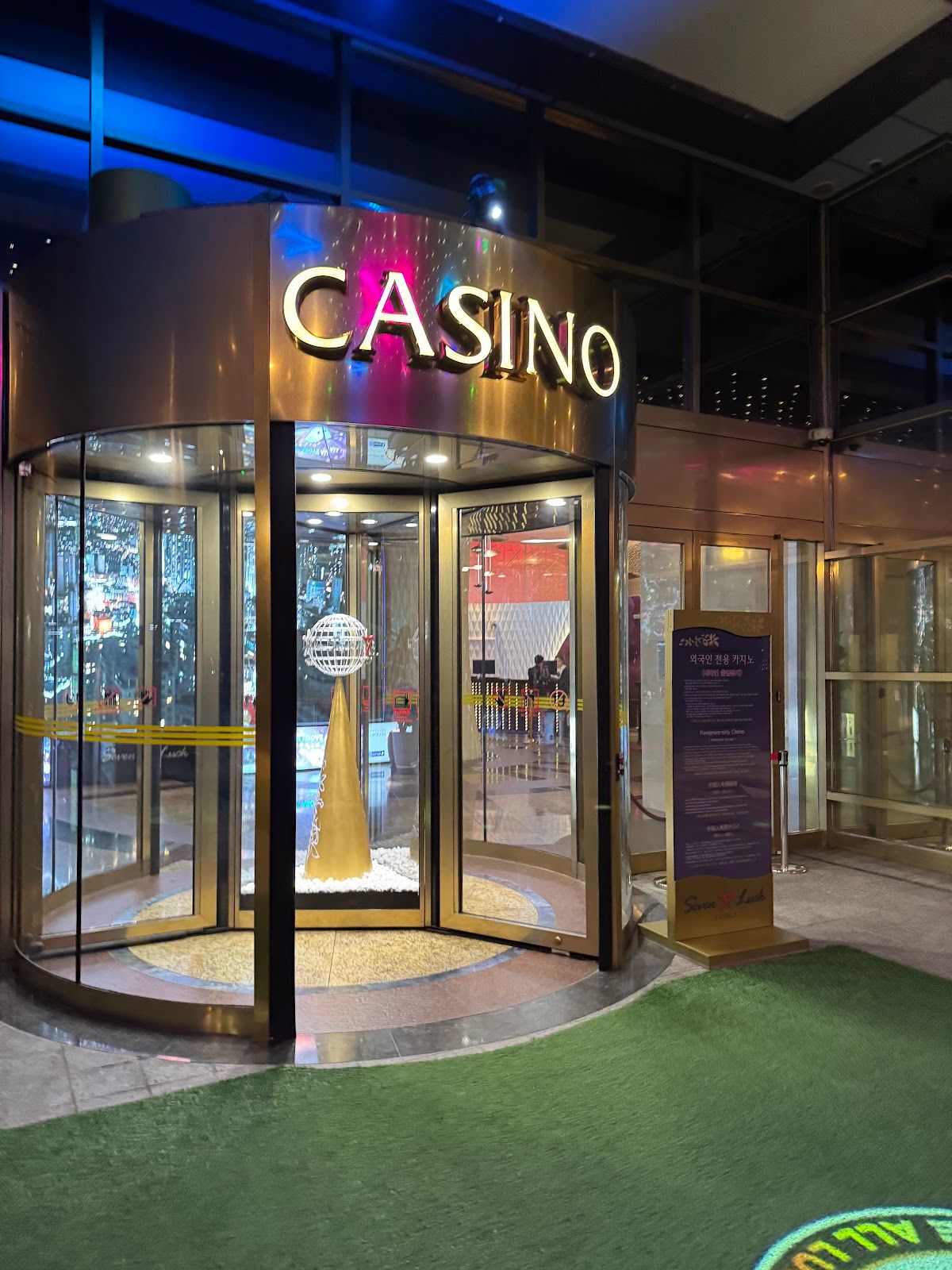 Seven Luck Casino Gangnam Coex photo 5