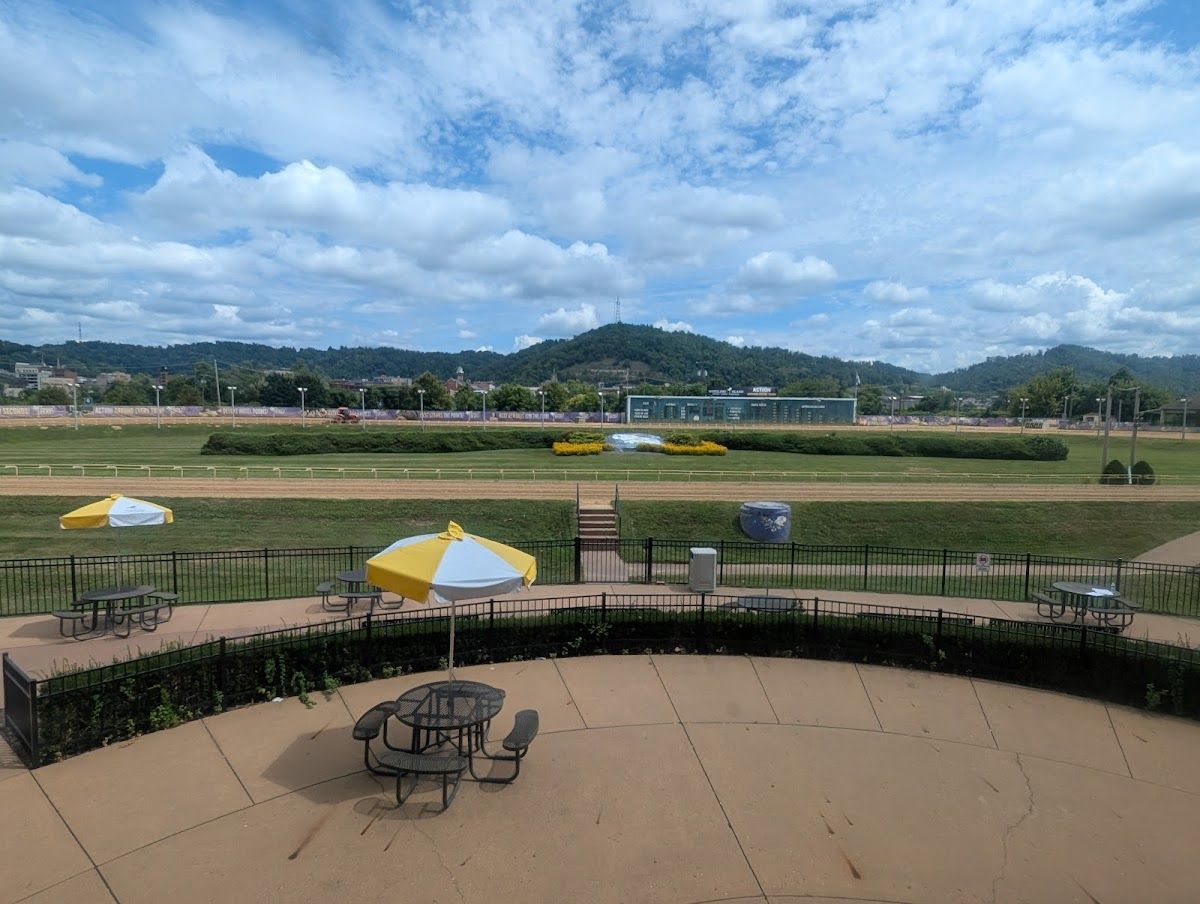 Wheeling Island Hotel-Casino-Racetrack photo 7