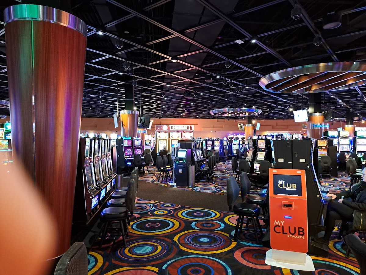 Gateway Casinos Innisfil photo 2
