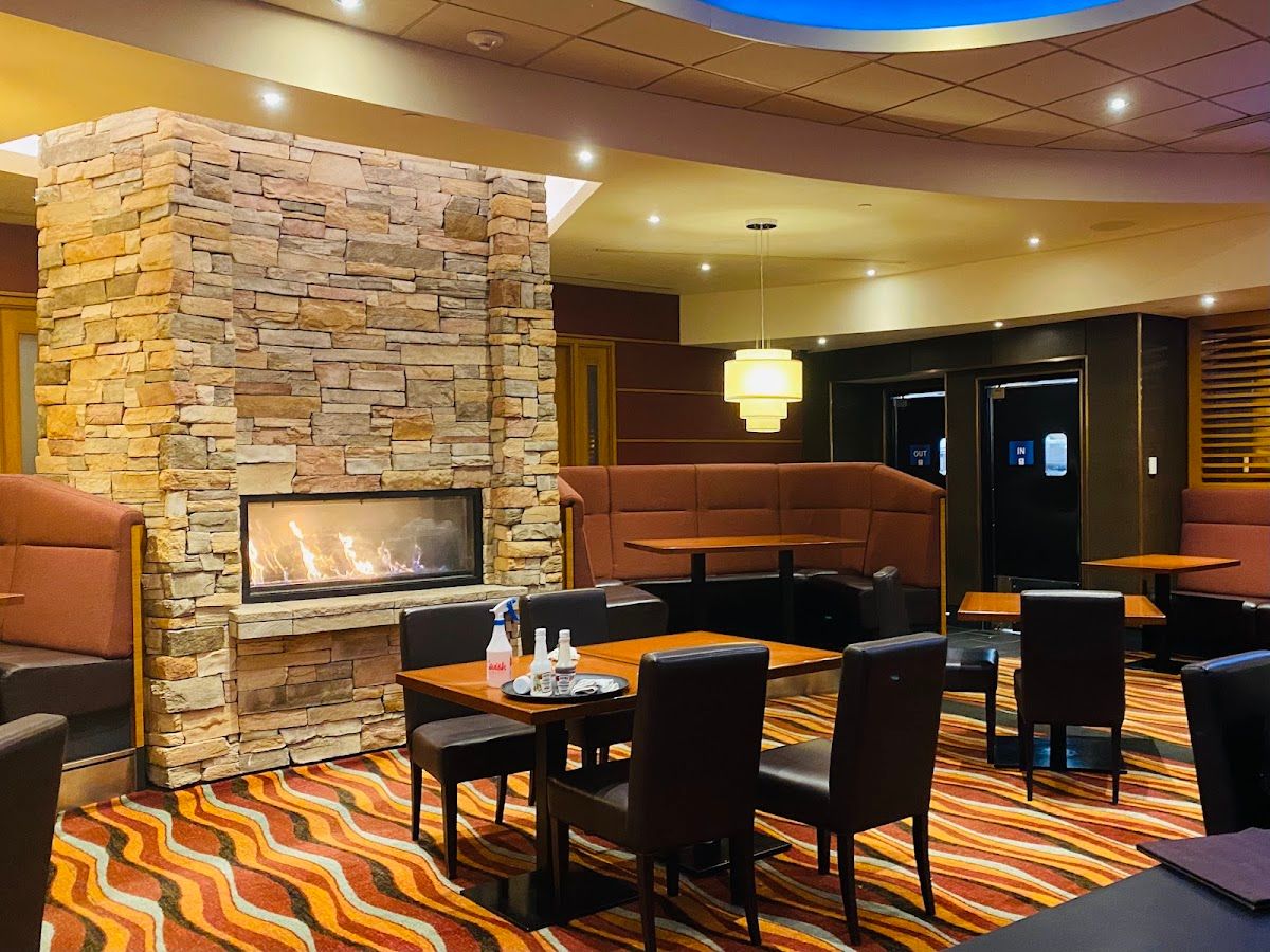 Gateway Casinos Innisfil photo 8