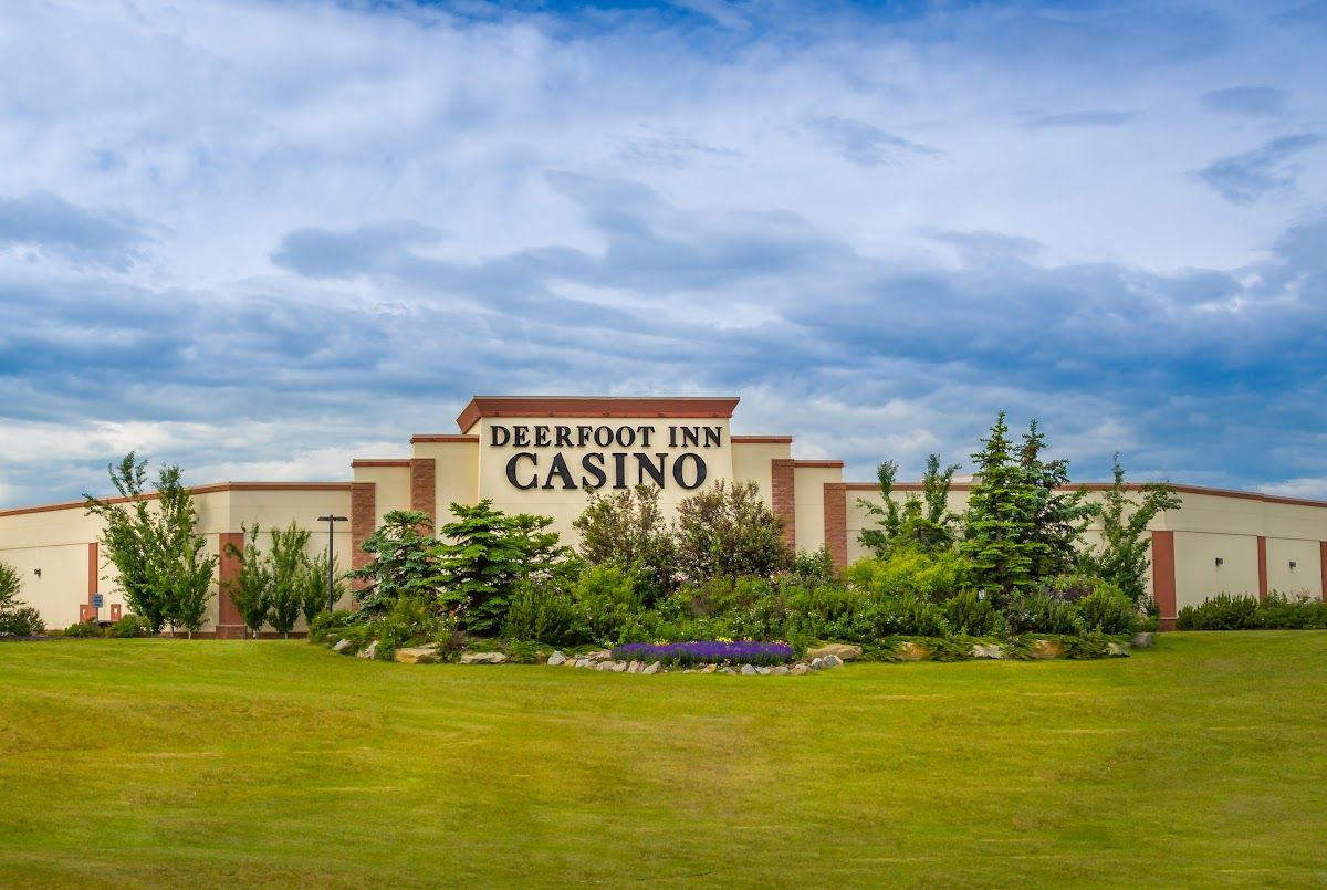 Deerfoot Inn & Casino - Casino in Calgary, Canada