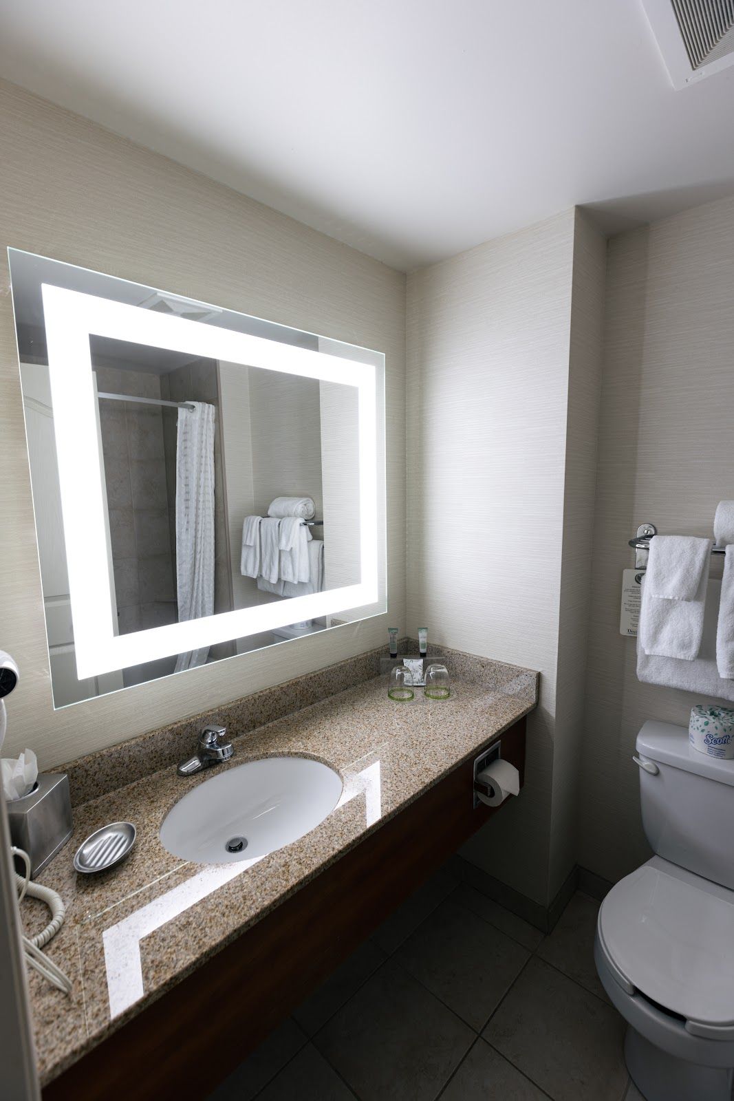 Deerfoot Inn & Casino photo 4