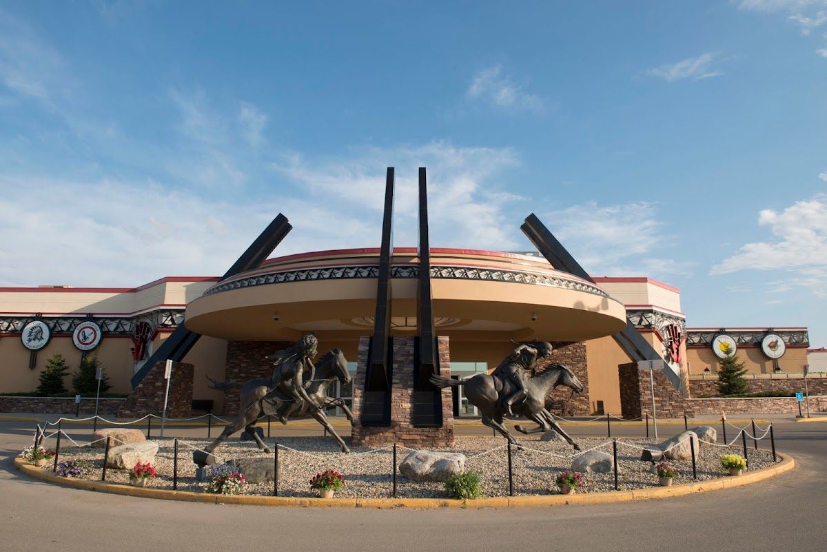 Painted Hand Casino - Casino in Yorkton, Canada