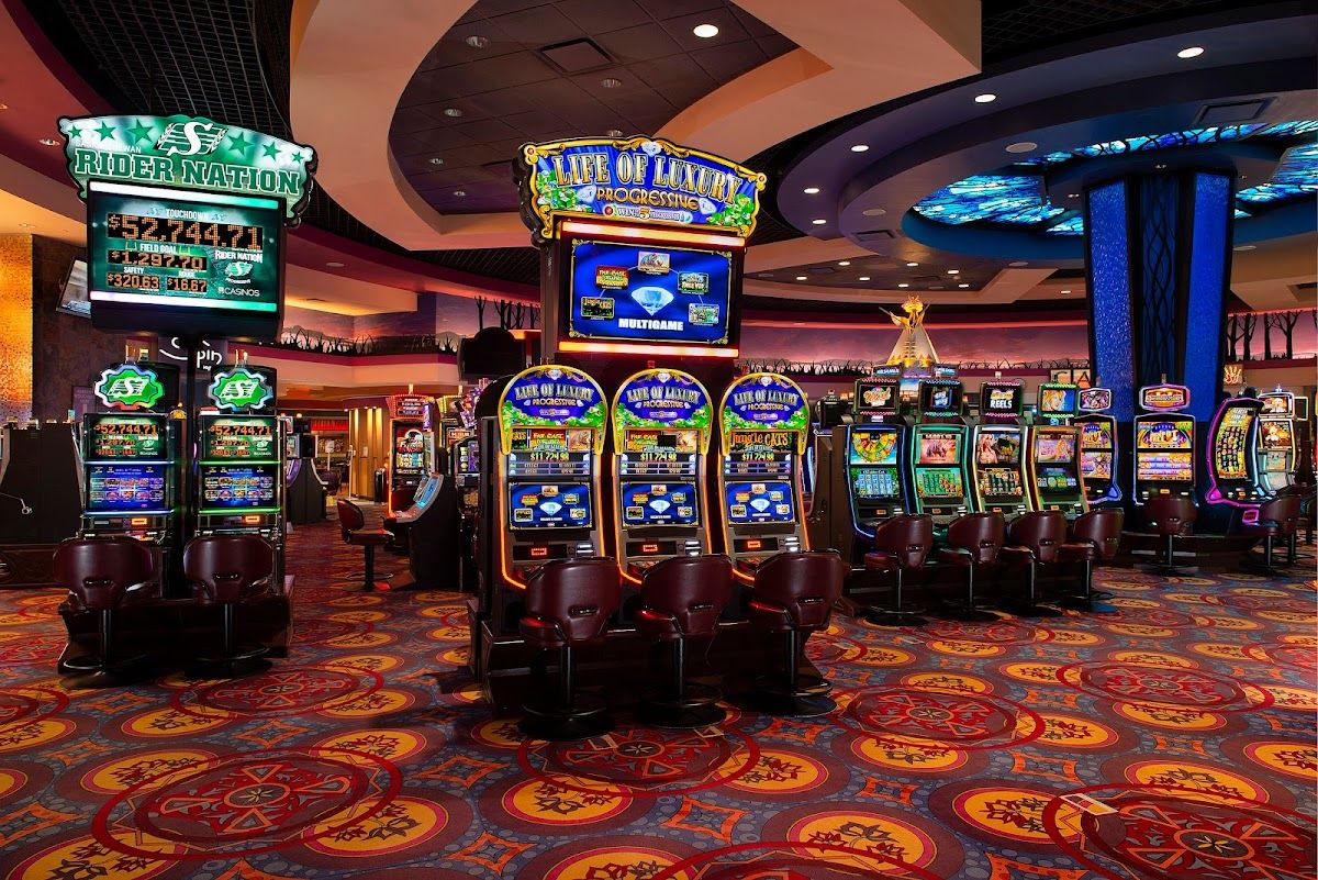 Painted Hand Casino photo 2