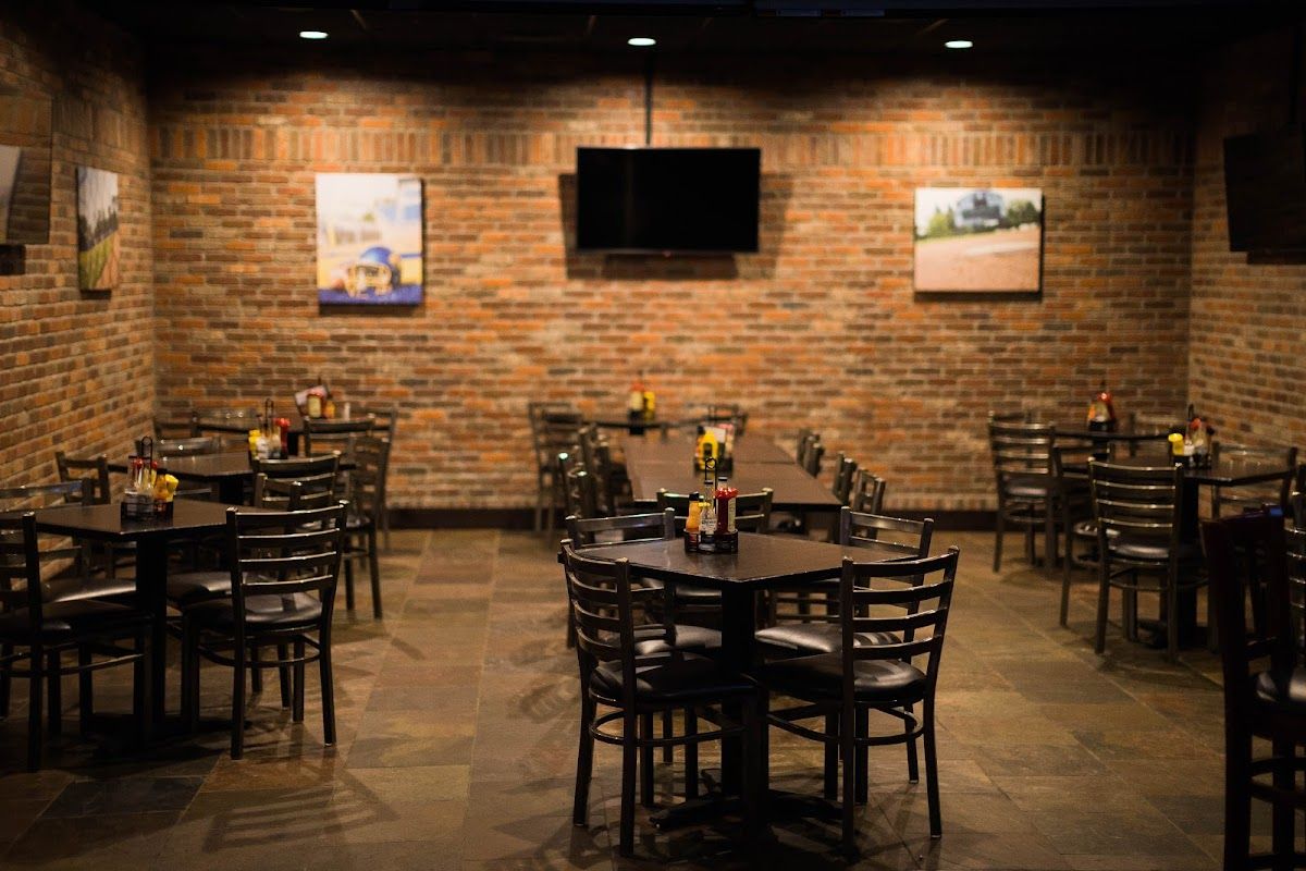 Cubby's Sports Bar Video Lottery - Casino in Brookings, United States