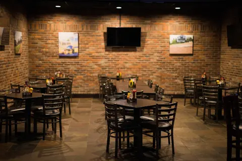 Cubby's Sports Bar Video Lottery - Casino in Brookings, United States