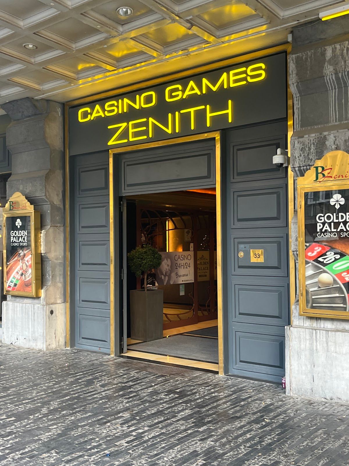 Zenith photo 8