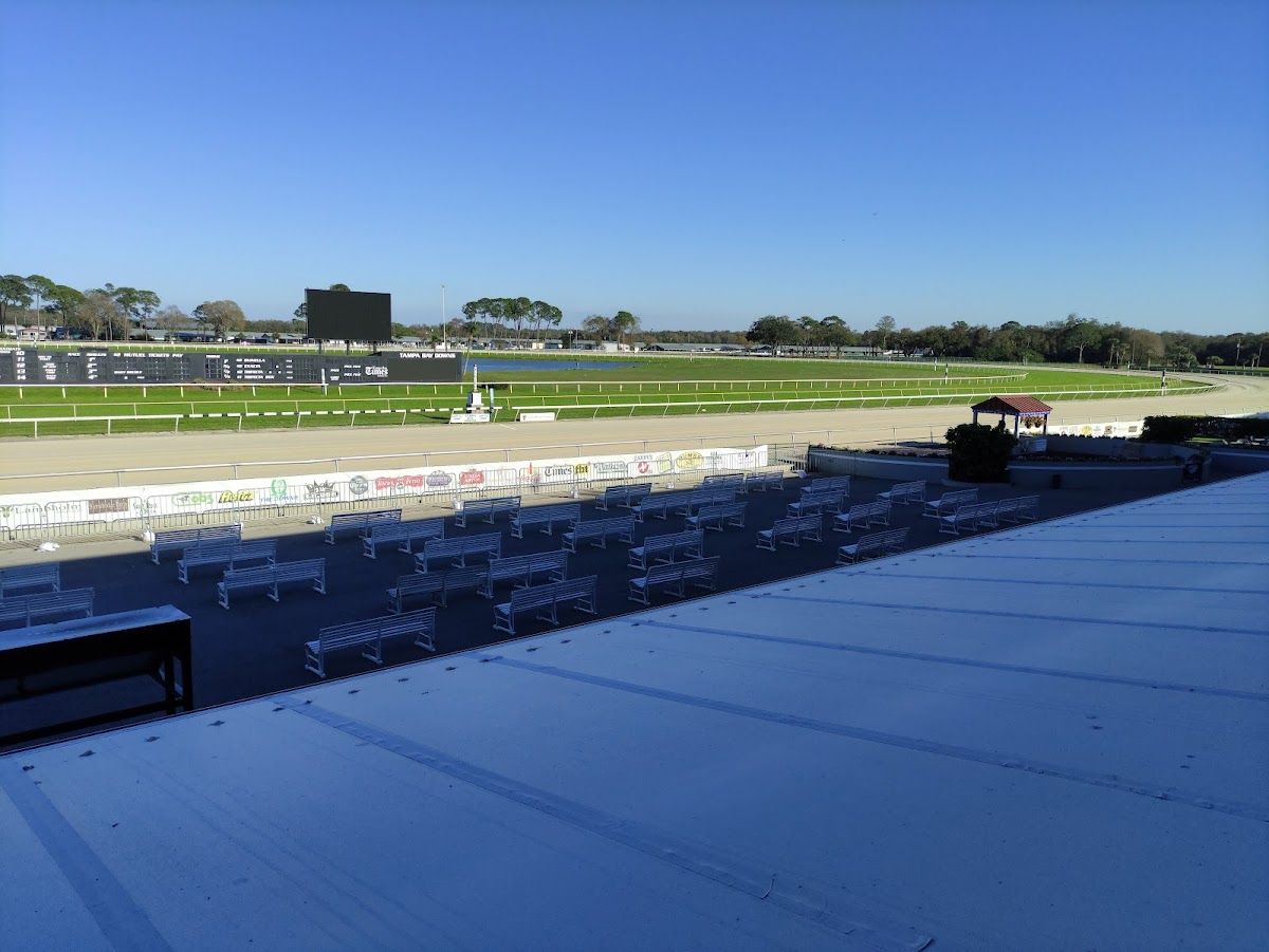 Silk's Poker Room at Tampa Bay Downs - Casino in Tampa, United States