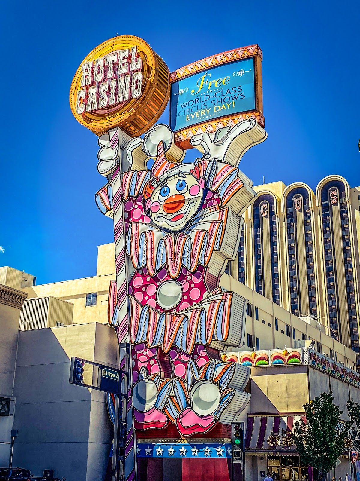 Silver Legacy Resort Casino photo 9