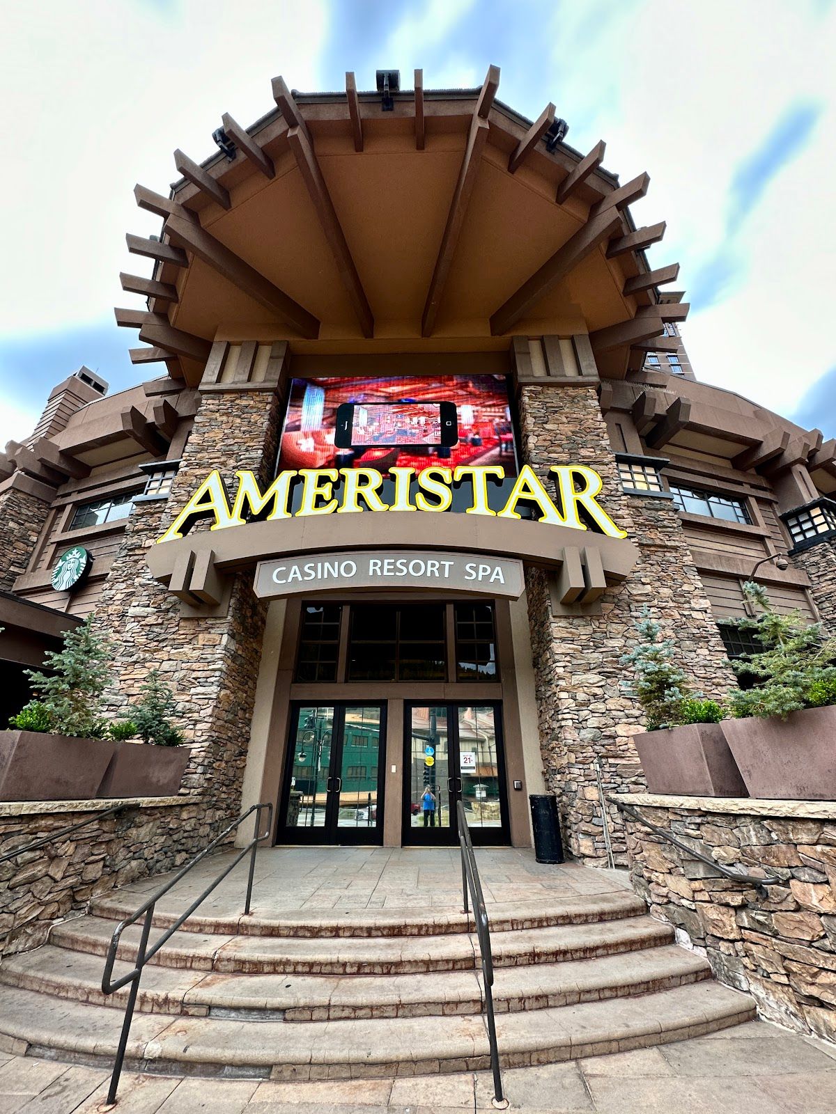 Ameristar Black Hawk Poker Room photo 8