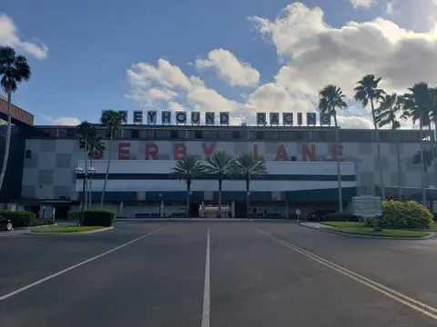 Win-Derby Poker Room - Casino in St. Petersburg, United States