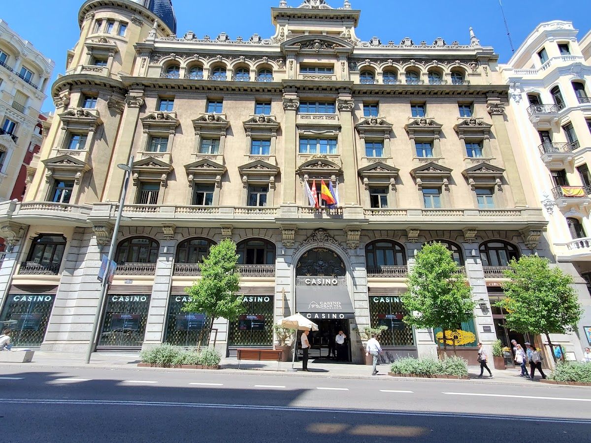 Casino Gran Vía I Poker Room photo 3