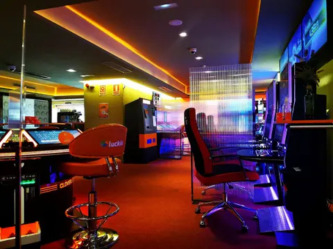Salón de Juego Luckia Diagonal - Casino in Barcelona, Spain