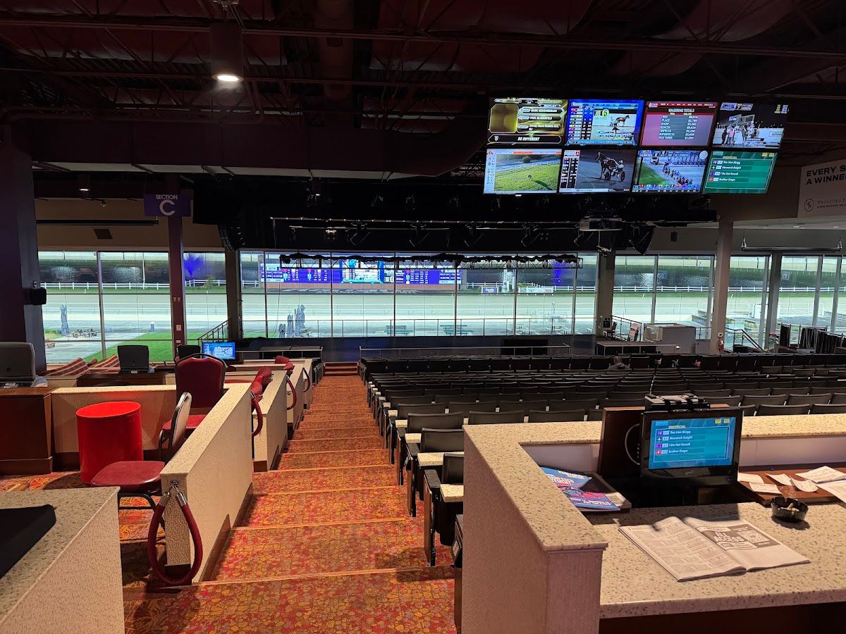 Harrahs Hoosier Park Racing and Casino photo 8