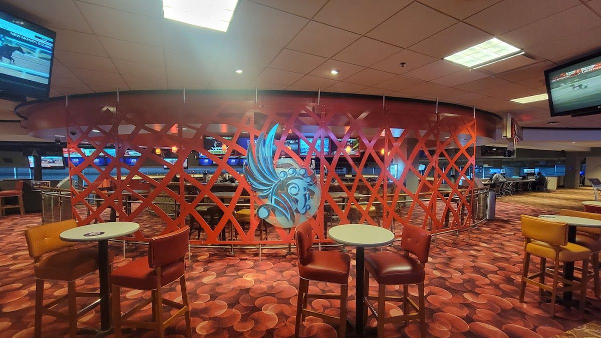 Harrahs Hoosier Park Racing and Casino photo 10