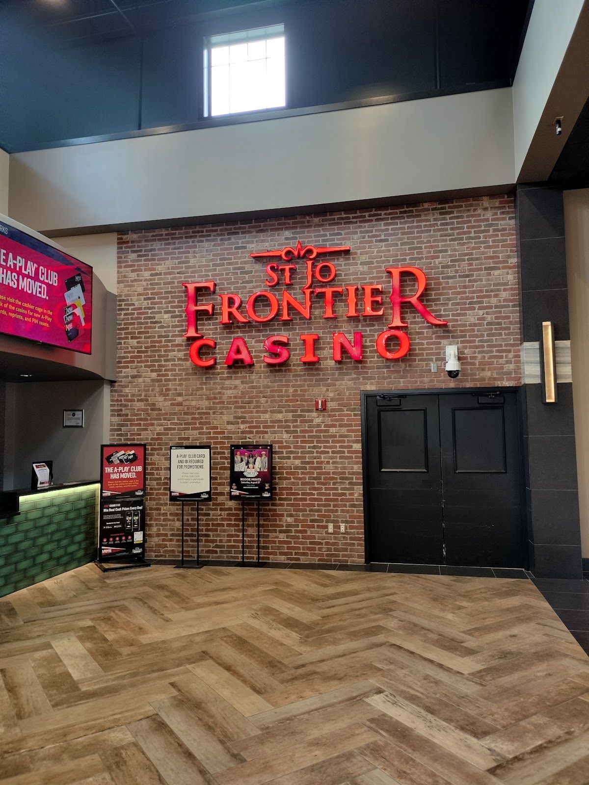 St. Jo Frontier Casino photo 8
