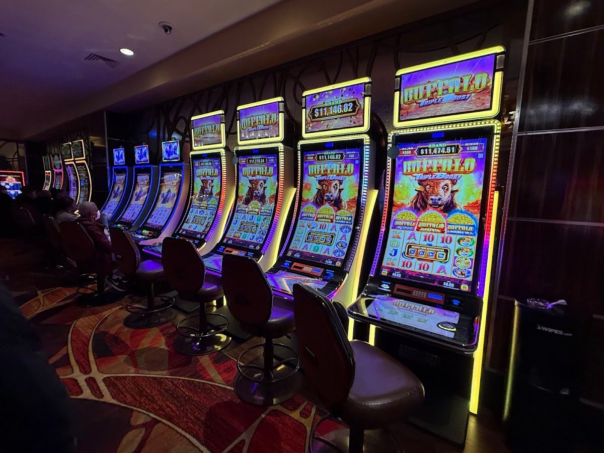 Ameristar Casino East Chicago Poker Room photo 7