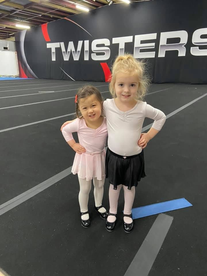 Twisters Sports Bar Video Lottery photo 6