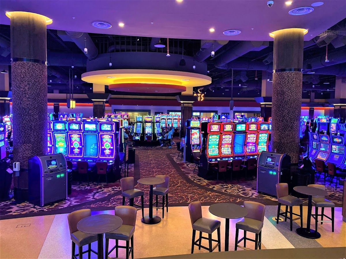 Oak Grove Racing, Gaming & Hotel - Casino in Oak Grove, United States