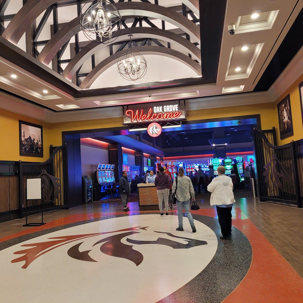Oak Grove Racing, Gaming & Hotel photo 10