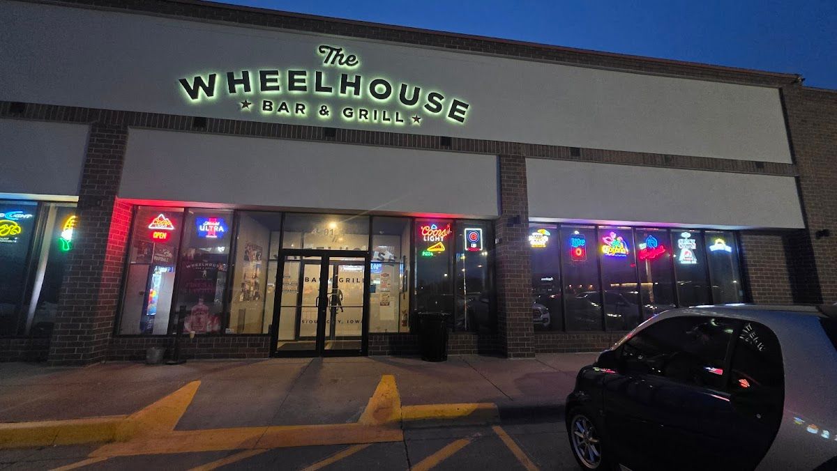 Wheelhouse Sports Lounge Slots photo 8