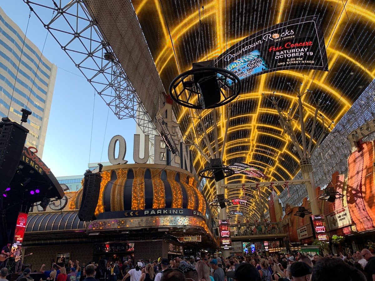 Four Queens Hotel & Casino photo 4