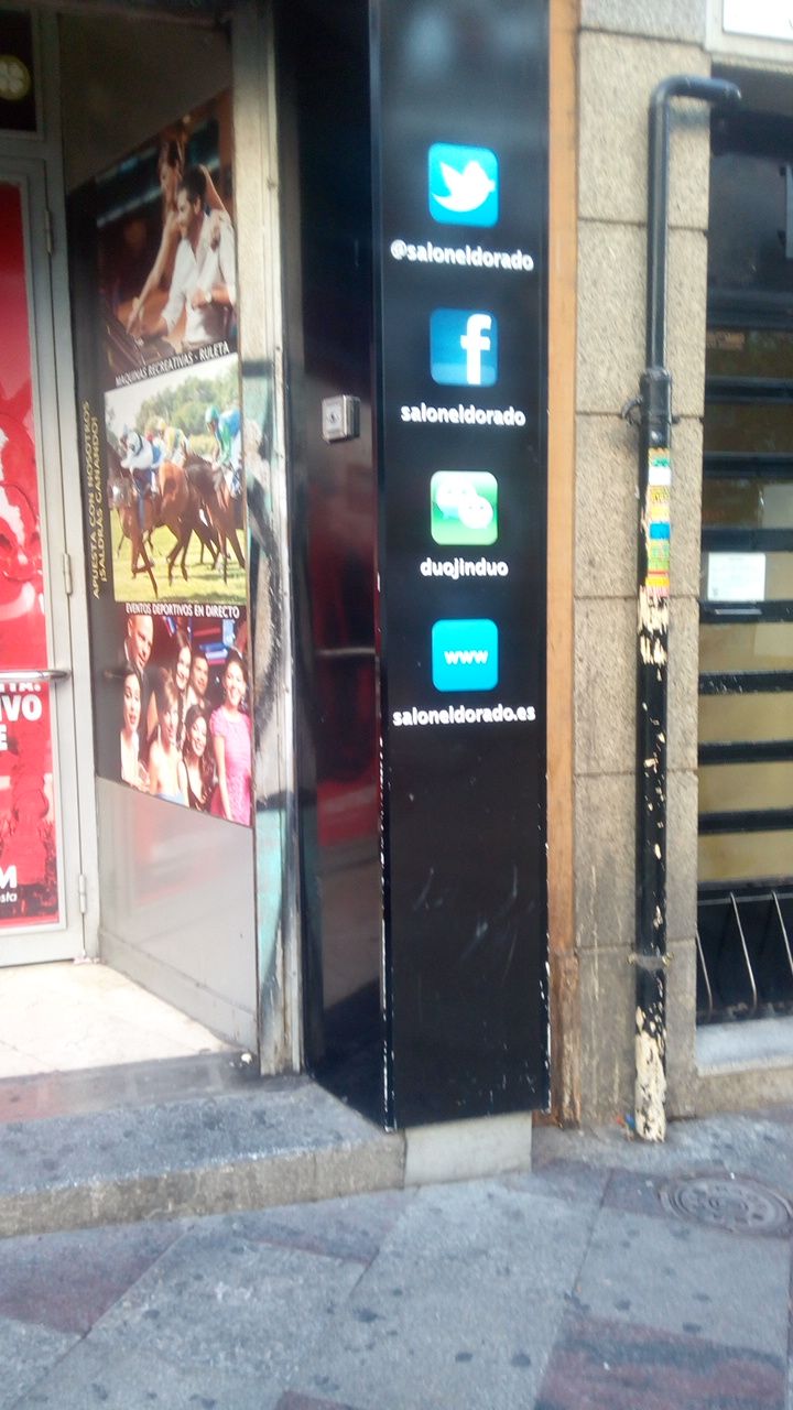 El Dorado salón de juego y apuestas photo 7