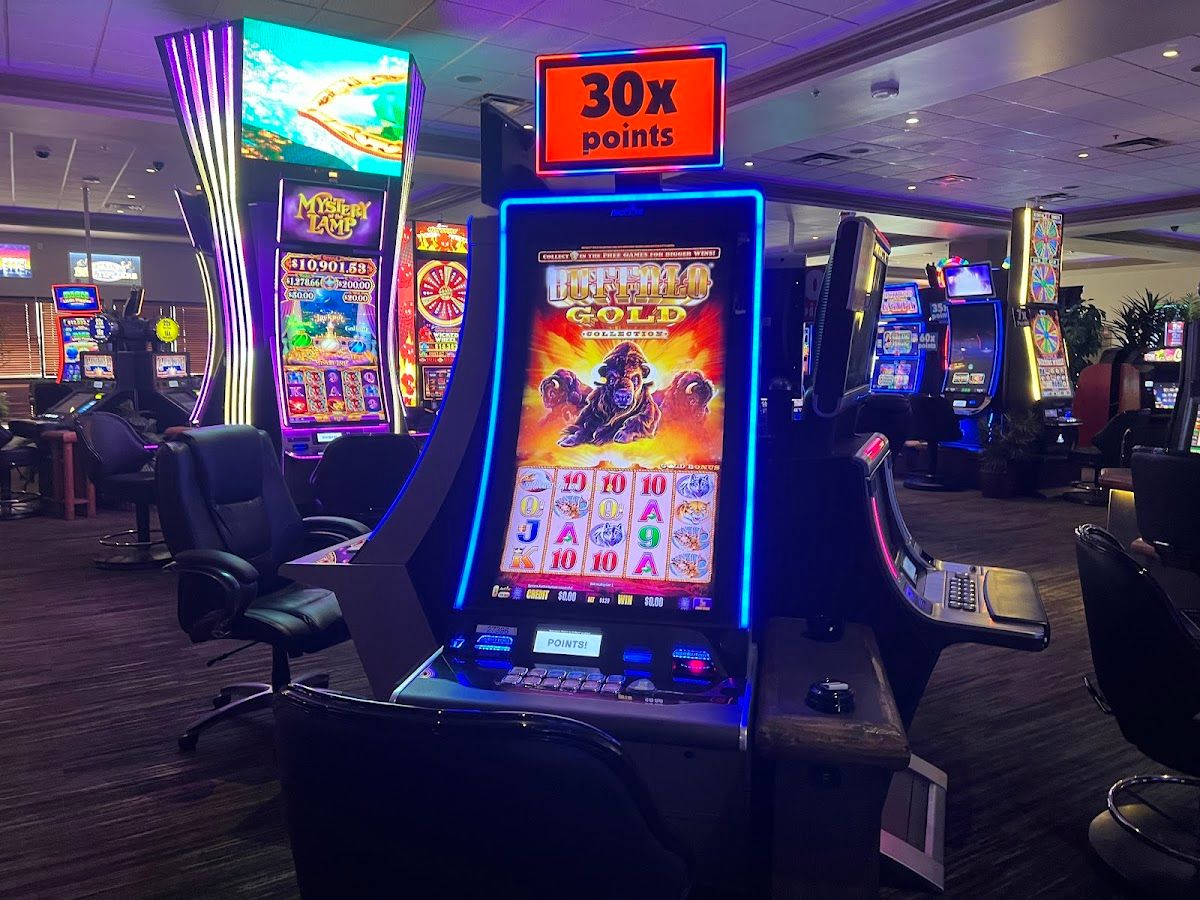 Lake Mead Casino at Hacienda photo 8