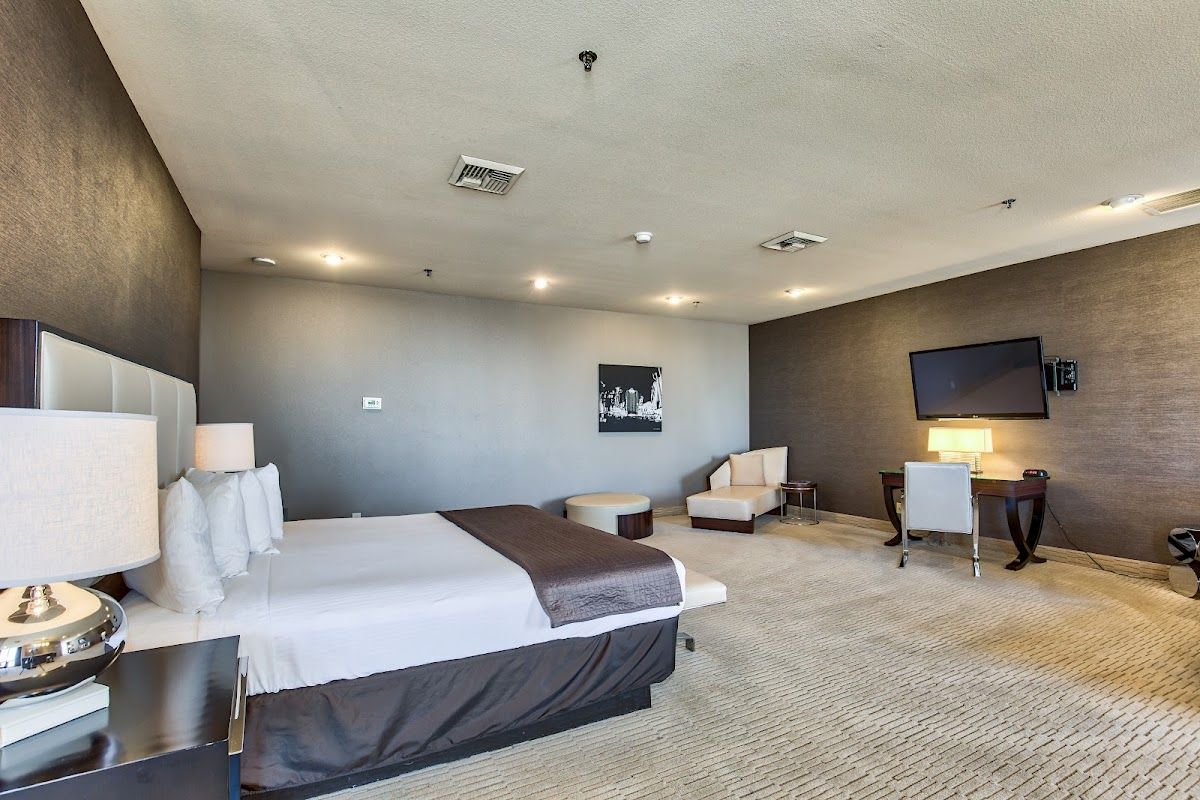Plaza Hotel & Casino Poker Room photo 2