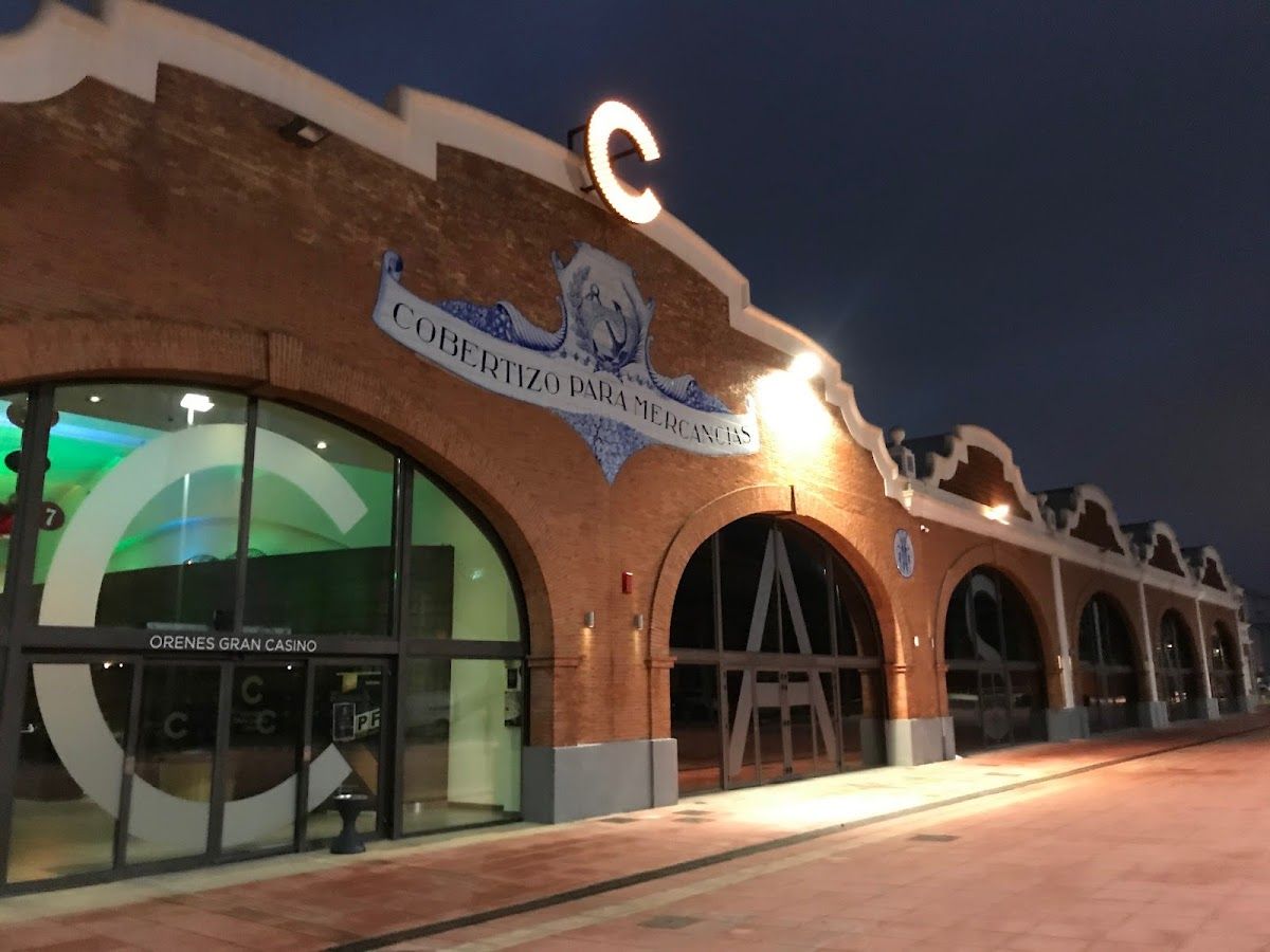 Orenes Gran Casino Castellón photo 3