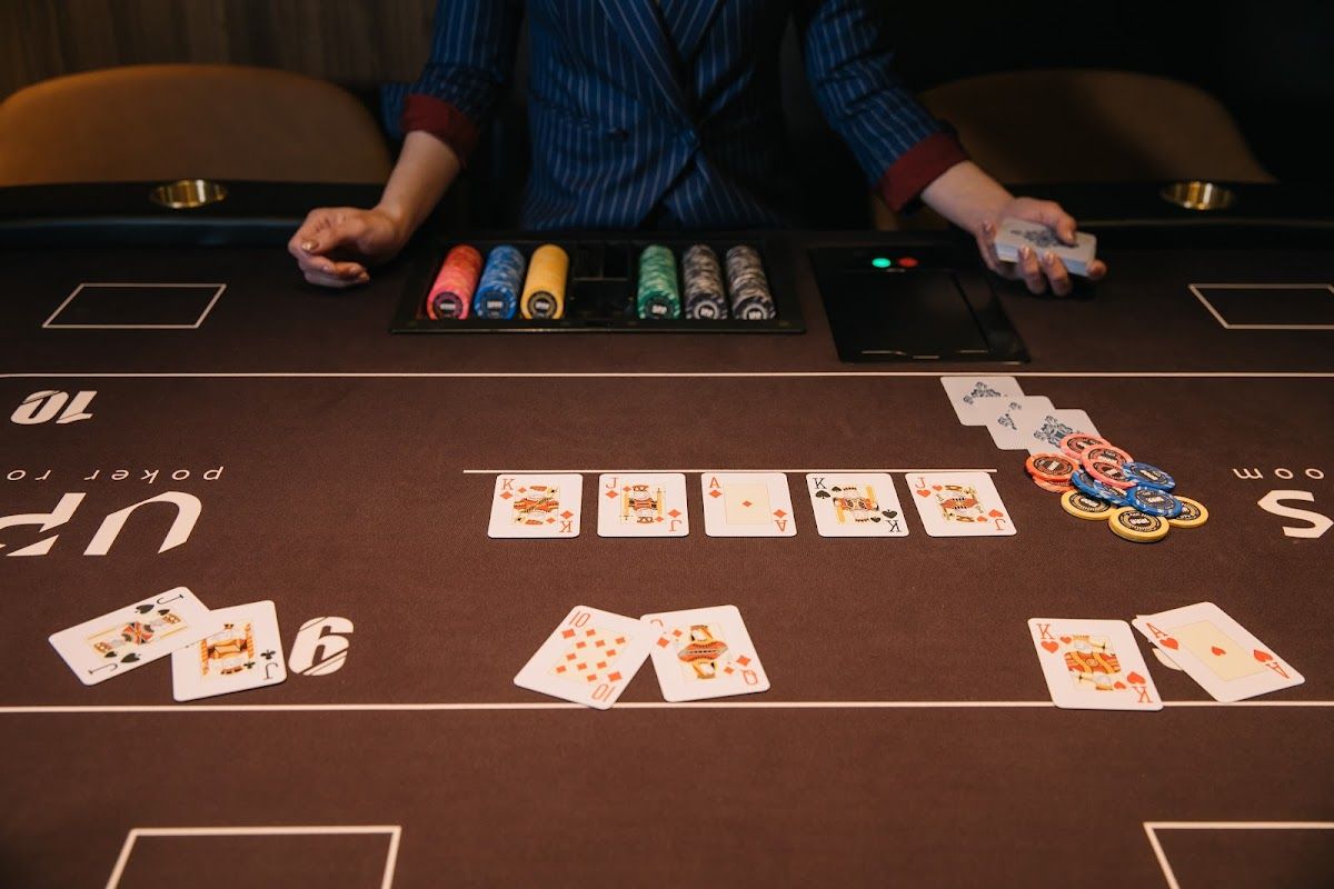 Poker Room UPs photo 4
