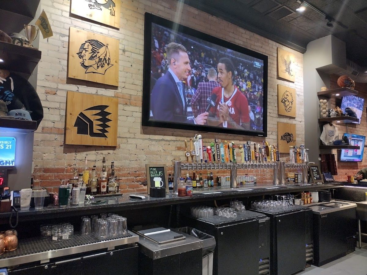 Blue 42 Sports Bar Slots photo 8