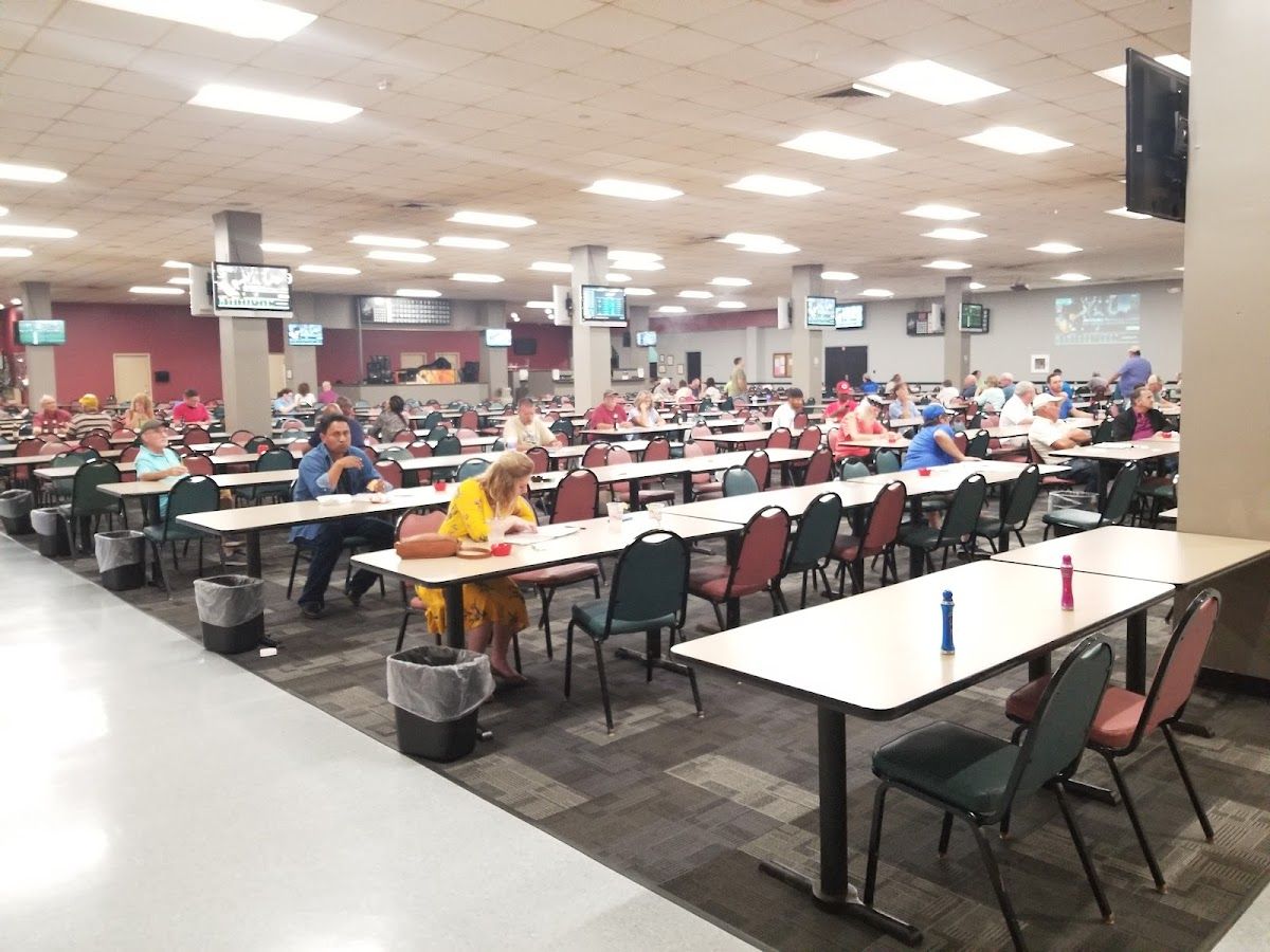 Mint Gaming Hall at Kentucky Downs photo 9