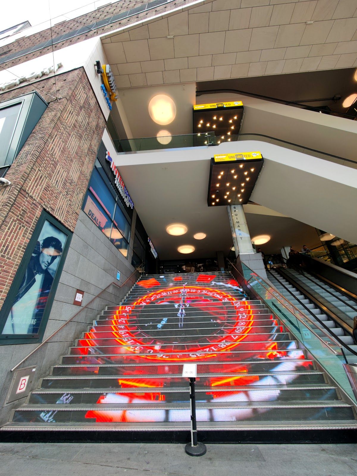 Hommerson Casino Grote Marktstraat photo 5