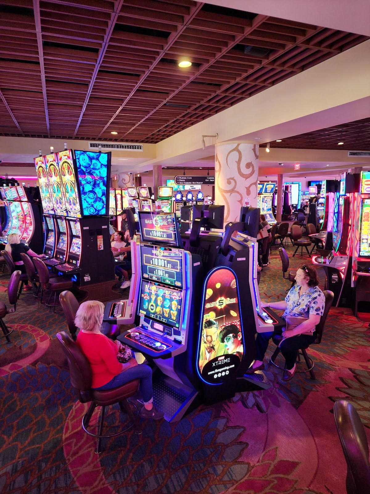 Hialeah Park Casino – Slots photo 2