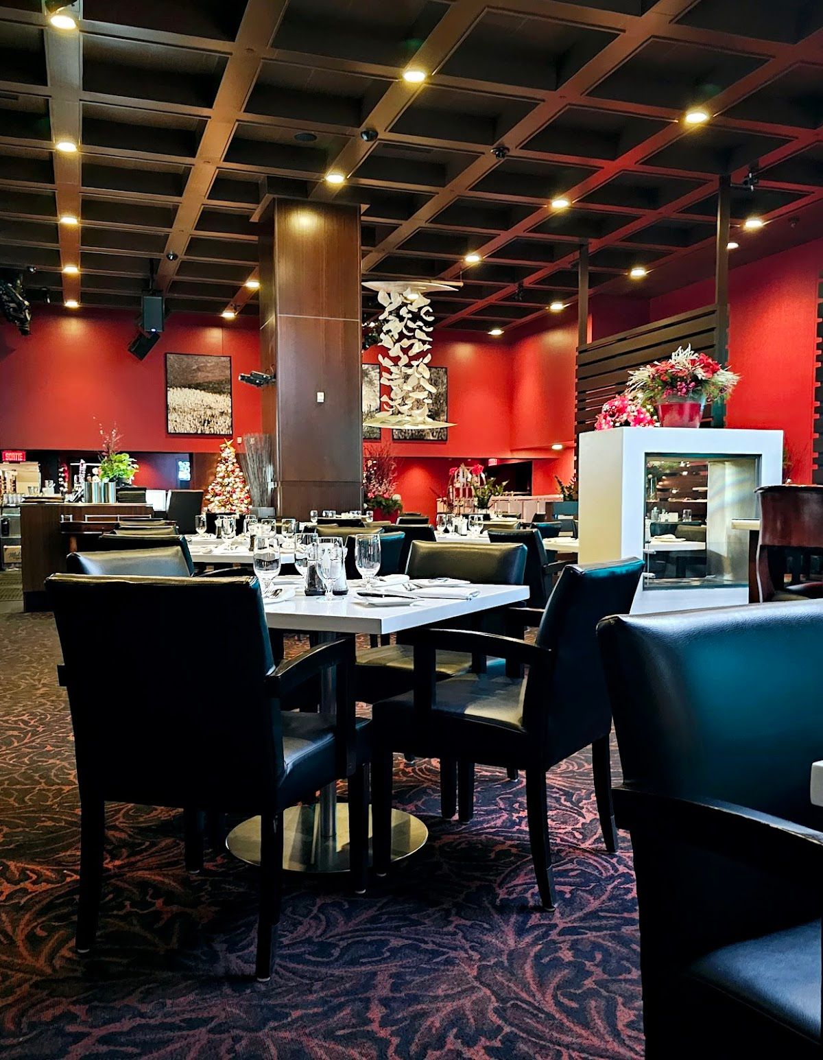 Mont-Tremblant Casino – Poker photo 6