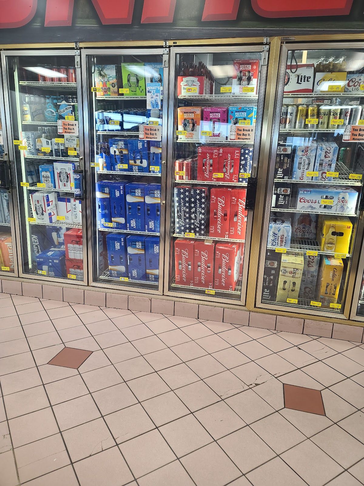 Dakota Connection Casino photo 10