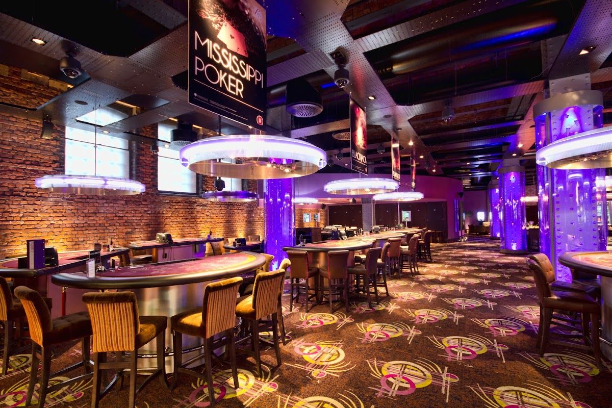 Manchester235 – Poker photo 4