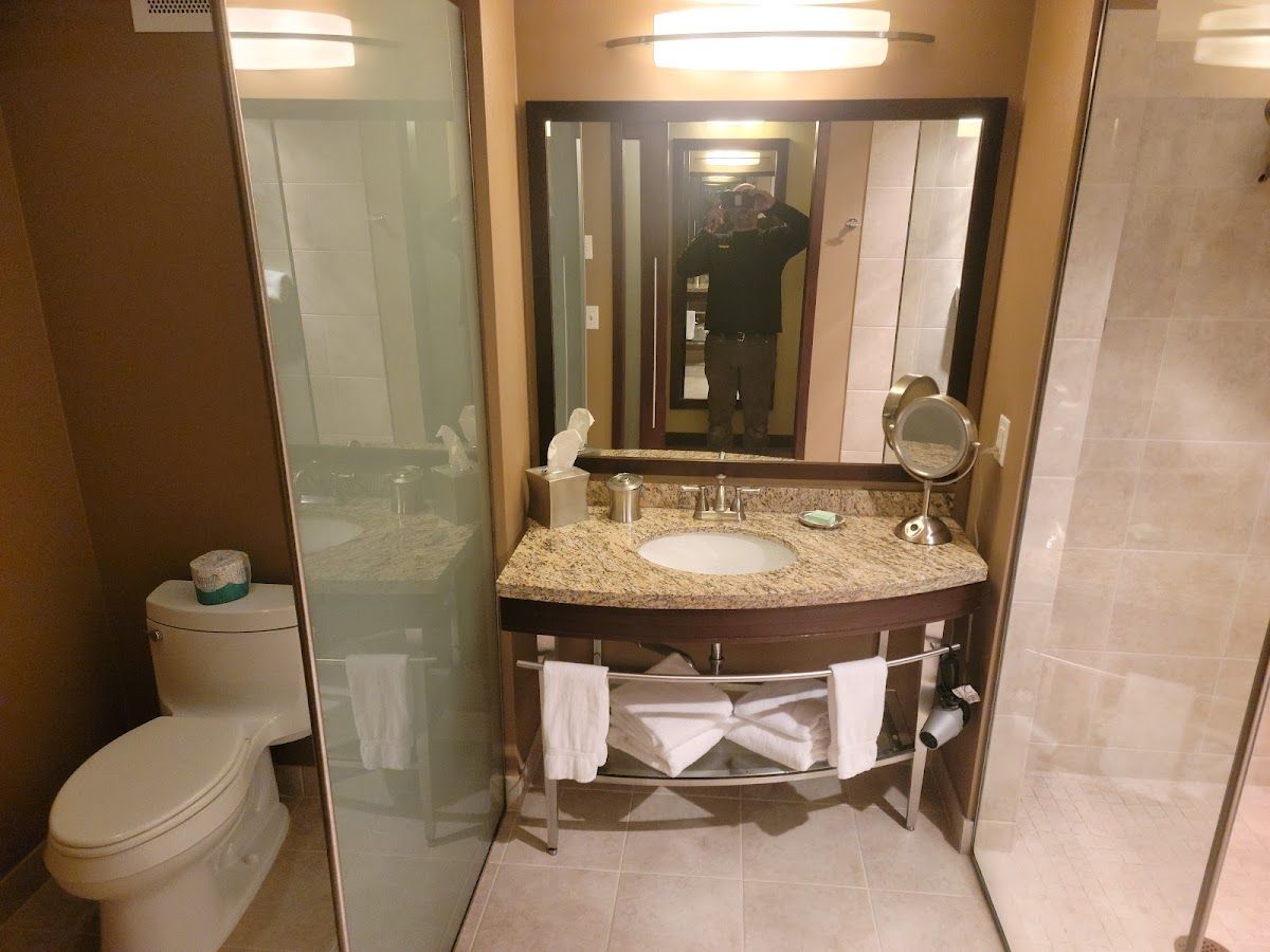 Riverside Casino & Golf Resort photo 4